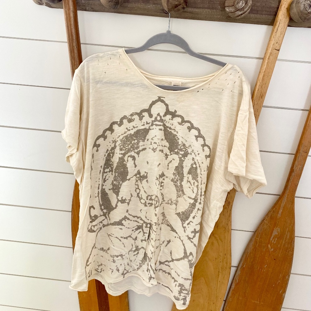 Magnolia Pearl Ganesha T-Shirt